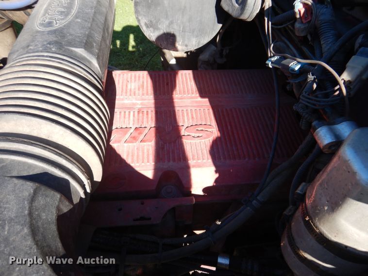 image for item JH9688 2006 Peterbilt 379  semi truck