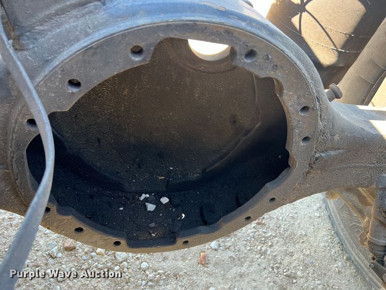 image for item JM9236 2001 Freightliner Columbia  semi truck