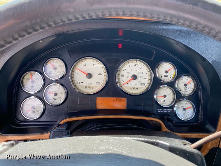 image for item JU9299 2009 International ProStar Eagle  semi truck