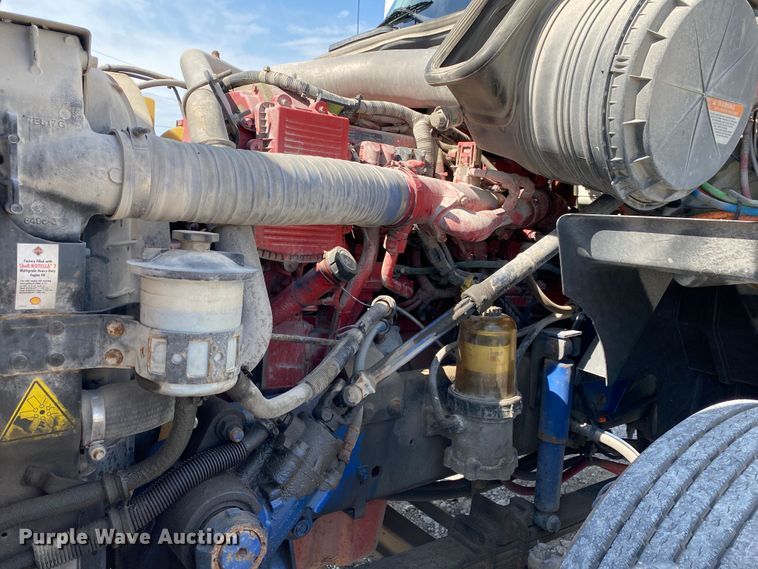 image for item JU9299 2009 International ProStar Eagle  semi truck