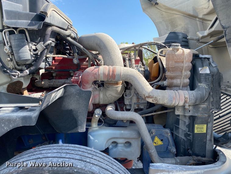 image for item JU9299 2009 International ProStar Eagle  semi truck