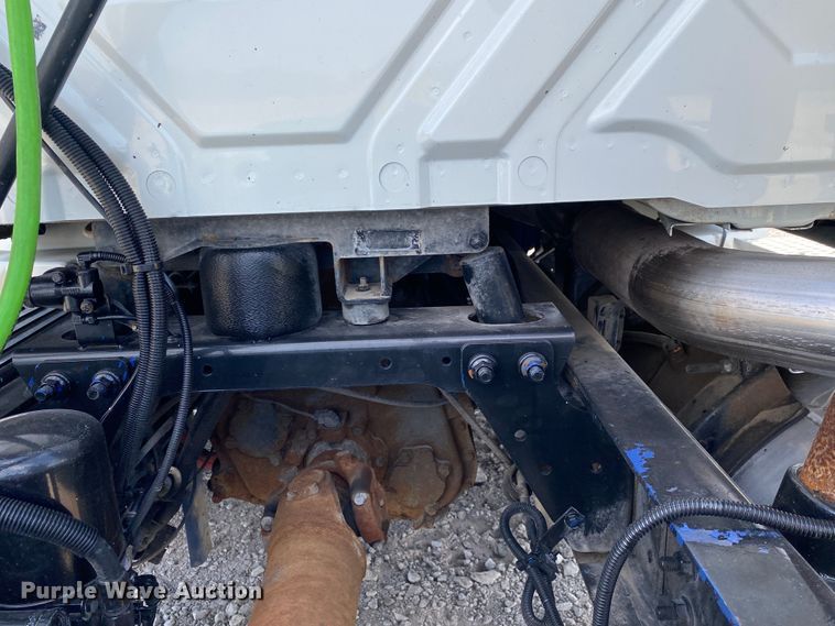 image for item JU9299 2009 International ProStar Eagle  semi truck