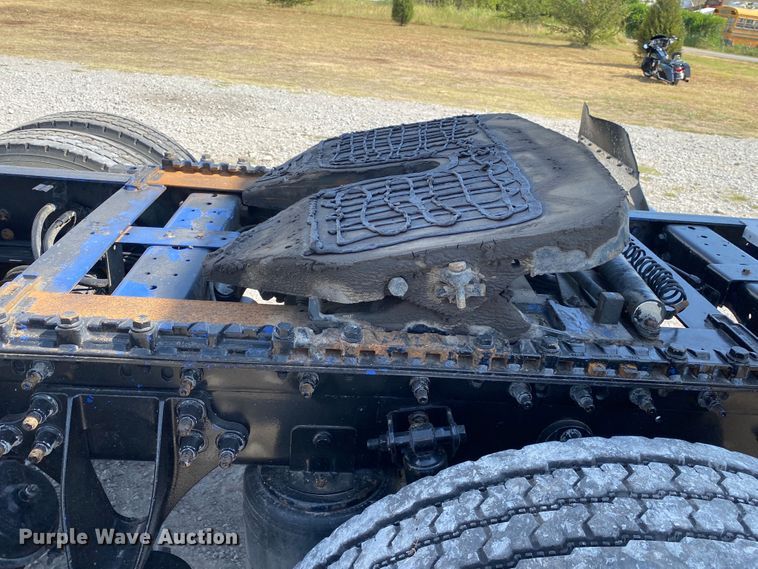 image for item JU9299 2009 International ProStar Eagle  semi truck