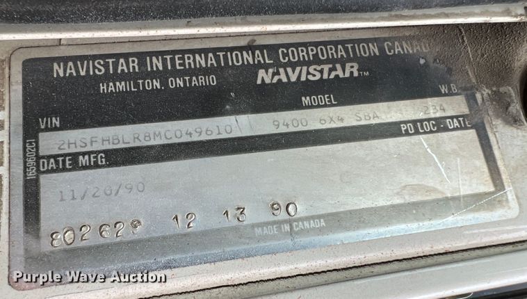 image for item KC9872 1991 International 9400  flatbed truck