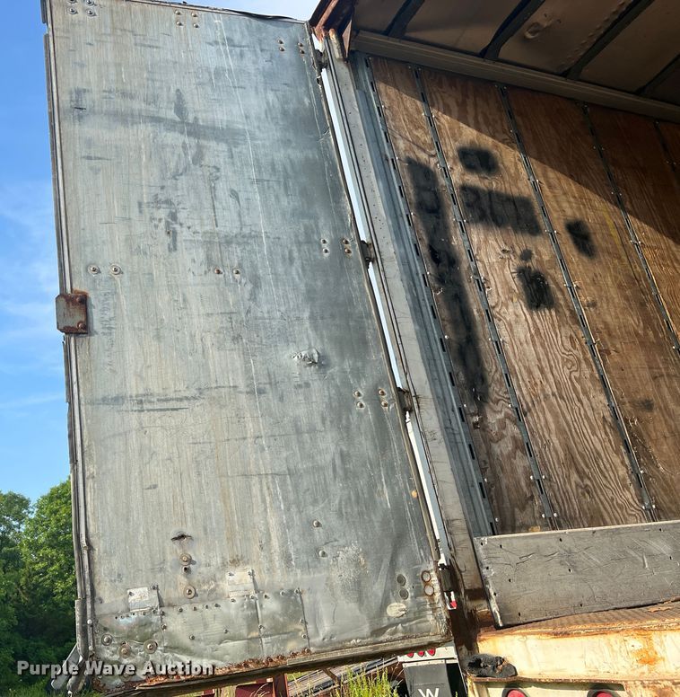 image for item KC9911 2000 Wabash  dry van trailer