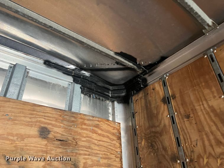 image for item KC9911 2000 Wabash  dry van trailer