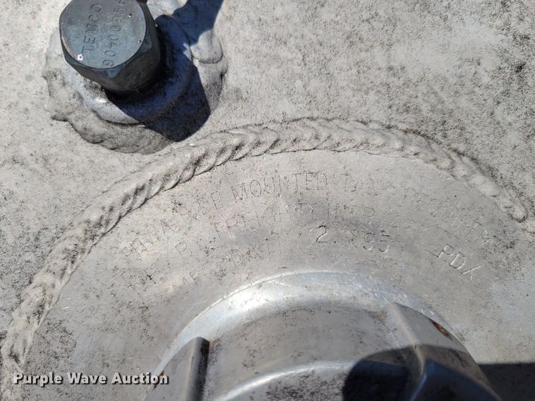 image for item KD9828 (2) 1995 EquiFlo fuel tanks