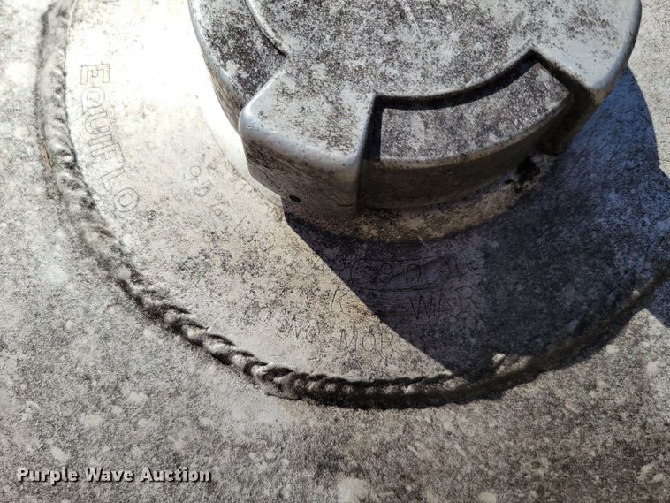 image for item KD9828 (2) 1995 EquiFlo fuel tanks