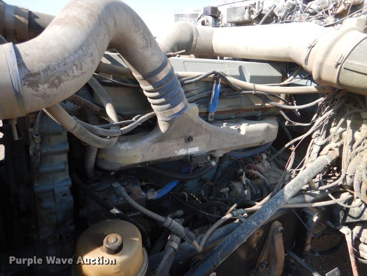 image for item KJ9857 1998 Peterbilt 379  semi truck