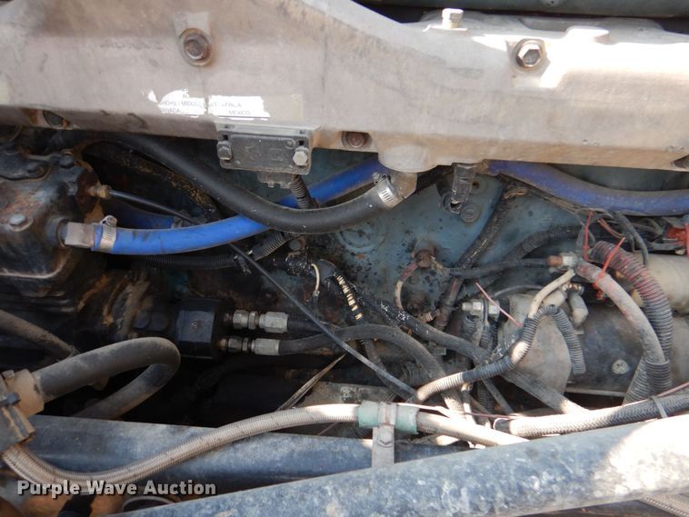 image for item KJ9857 1998 Peterbilt 379  semi truck