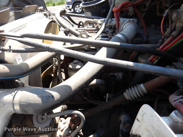 image for item KR9146 2005 Freightliner Business Class M2  delivery truck