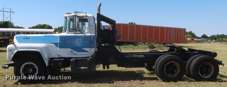 image for item KR9893 1975 Mack  semi truck