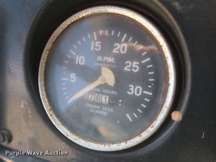 image for item KR9893 1975 Mack  semi truck