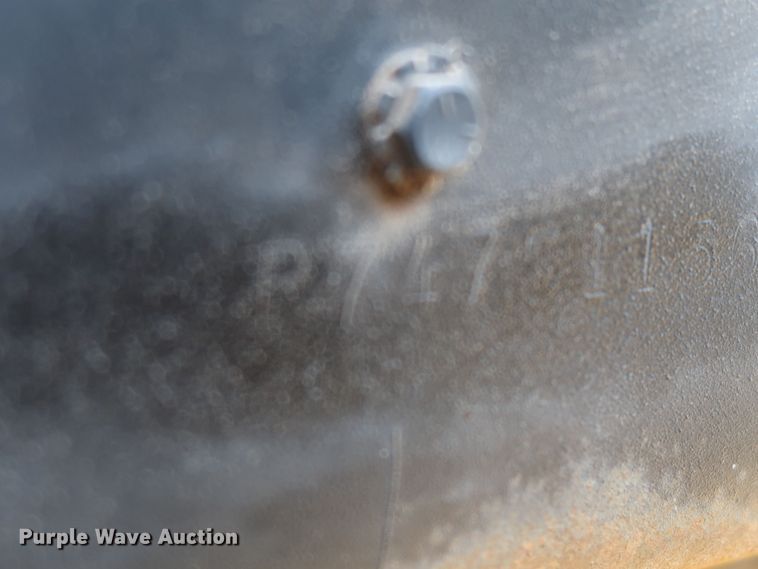 image for item KR9893 1975 Mack  semi truck