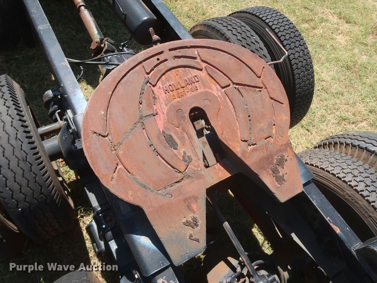 image for item KR9893 1975 Mack  semi truck