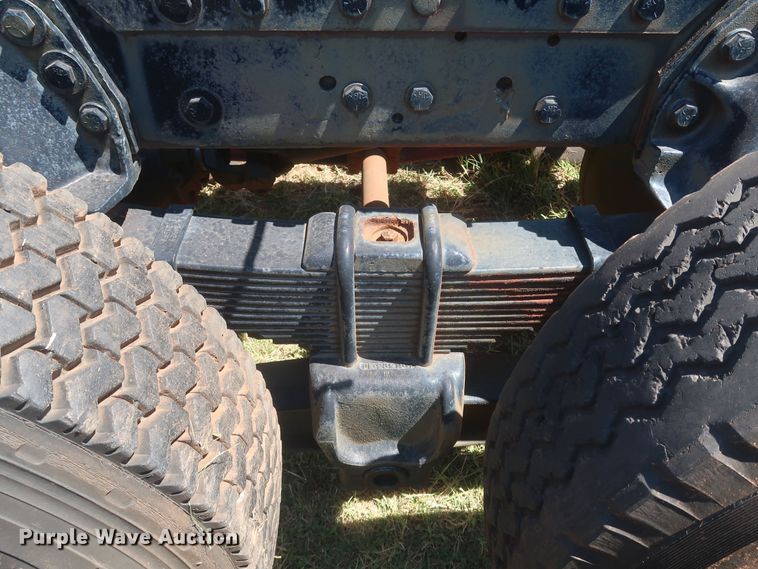 image for item KR9893 1975 Mack  semi truck