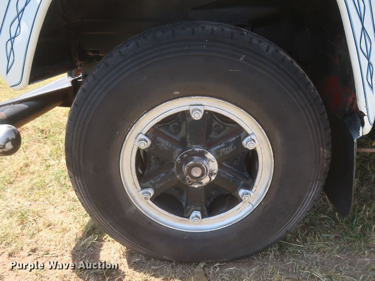 image for item KR9893 1975 Mack  semi truck