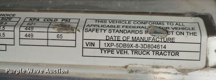 image for item LU9190 2003 Peterbilt 379 semi truck