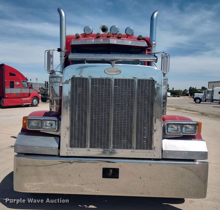 image for item LU9192 1998 Peterbilt 379  semi truck