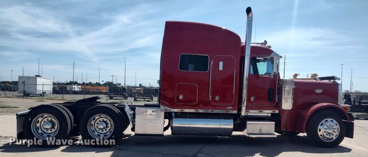 image for item LU9192 1998 Peterbilt 379  semi truck