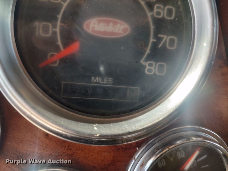 image for item LU9192 1998 Peterbilt 379  semi truck