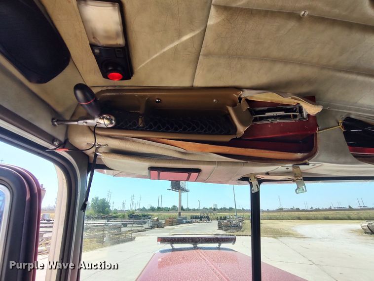 image for item LU9192 1998 Peterbilt 379  semi truck