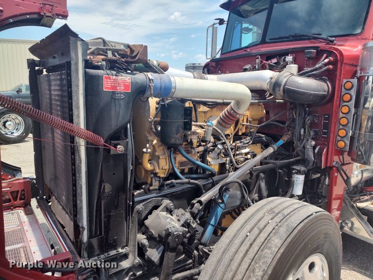 image for item LU9192 1998 Peterbilt 379  semi truck