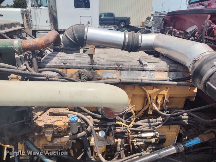 image for item LU9192 1998 Peterbilt 379  semi truck