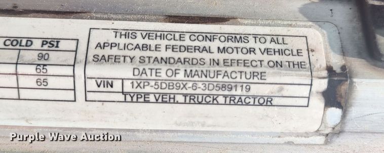 image for item LU9193 2003 Peterbilt 379 semi truck