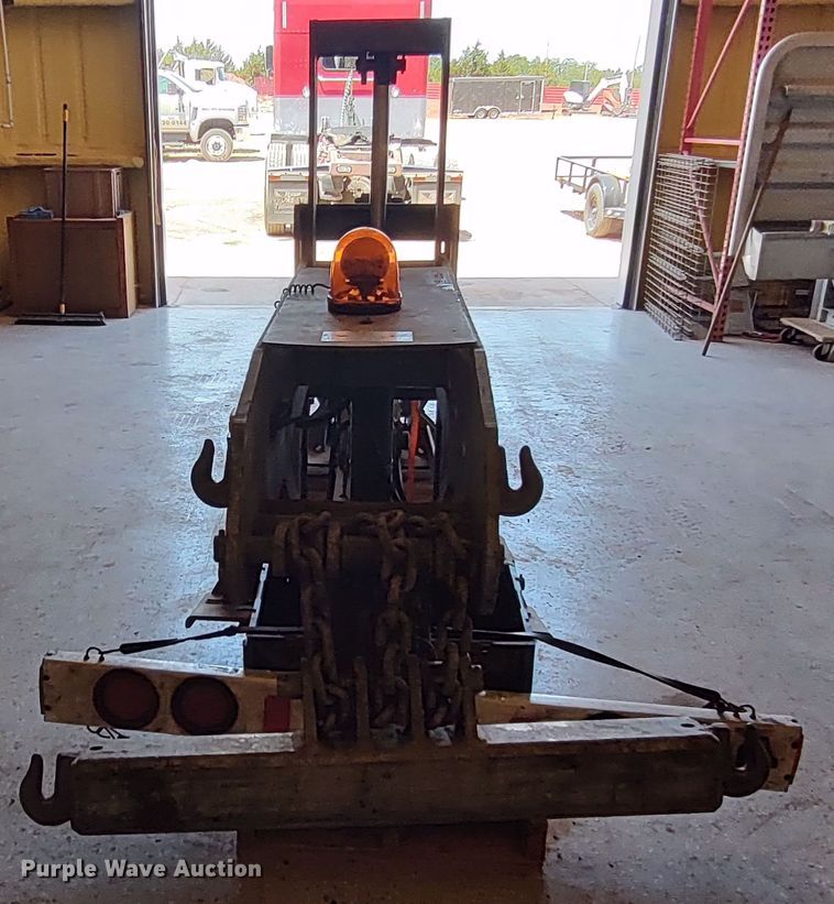 image for item LU9256 Pro-Tote 8 Elite  wrecker boom