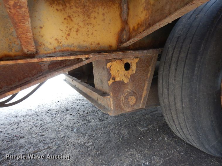 image for item MF9691 2005 Towmaster T50  equipment trailer