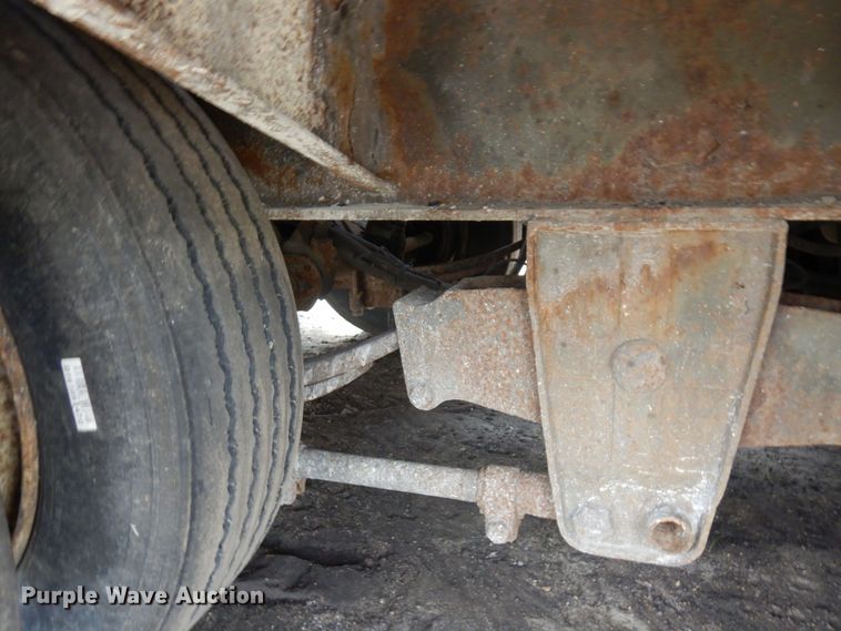 image for item MF9691 2005 Towmaster T50  equipment trailer