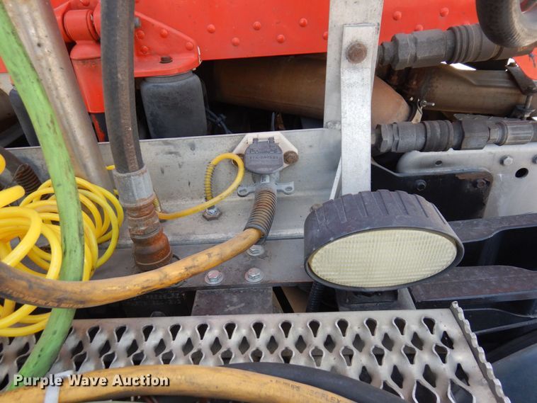 image for item MF9722 2012 Peterbilt 388  semi truck