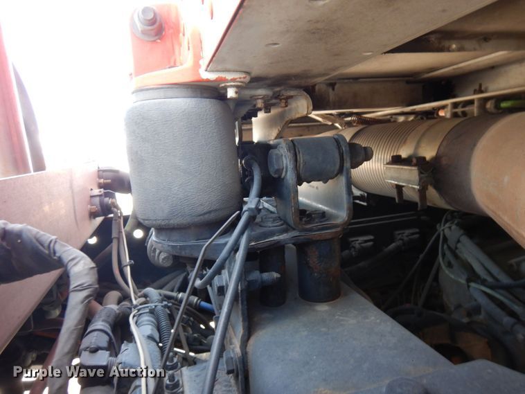 image for item MF9722 2012 Peterbilt 388  semi truck