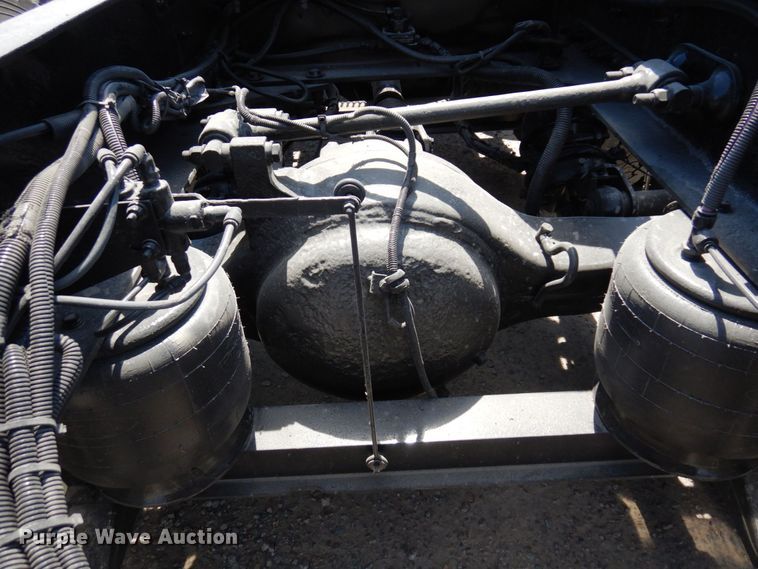 image for item MF9722 2012 Peterbilt 388  semi truck