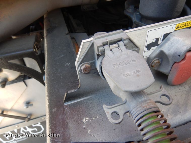 image for item MF9722 2012 Peterbilt 388  semi truck