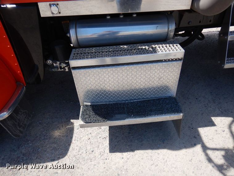 image for item MF9722 2012 Peterbilt 388  semi truck