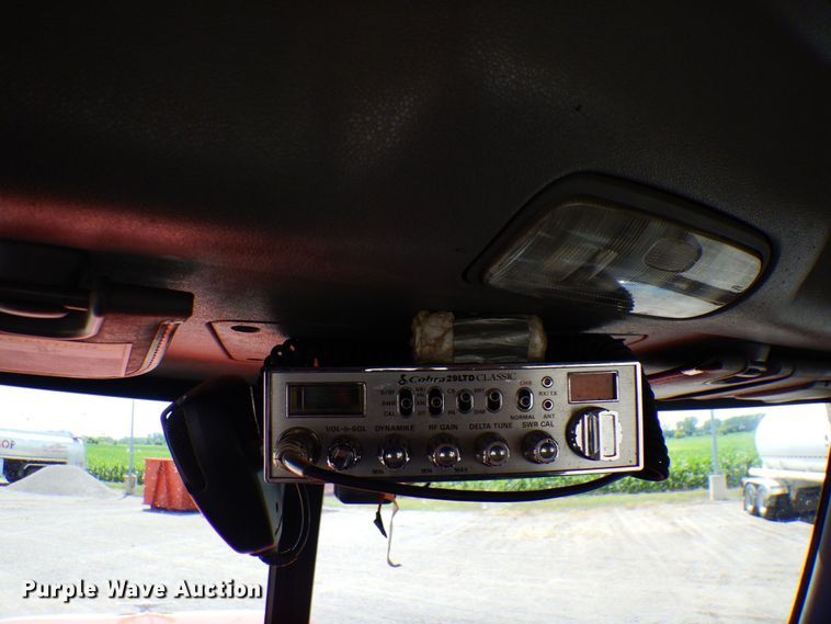 image for item MF9722 2012 Peterbilt 388  semi truck