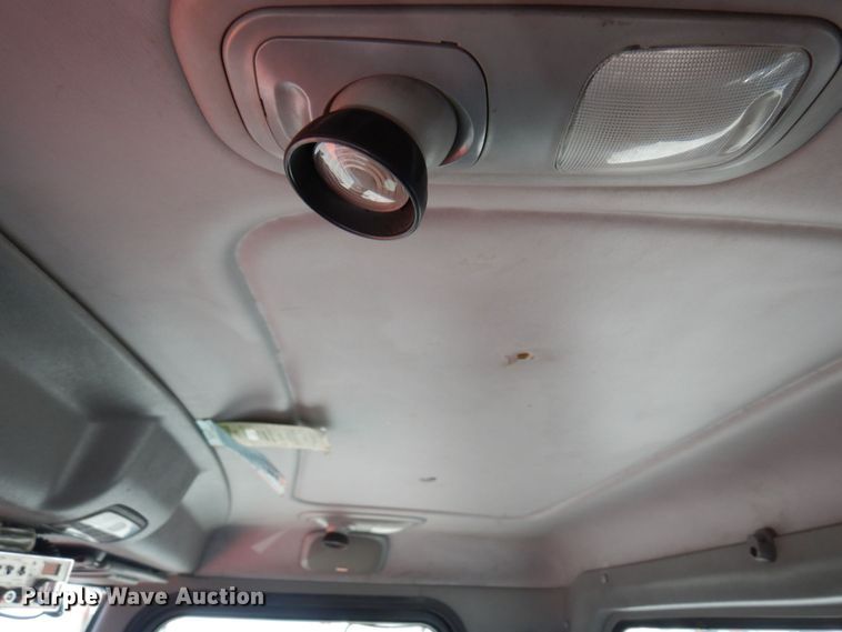 image for item MF9722 2012 Peterbilt 388  semi truck