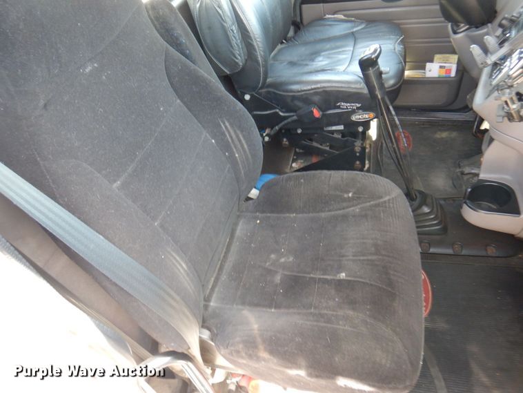 image for item MF9722 2012 Peterbilt 388  semi truck