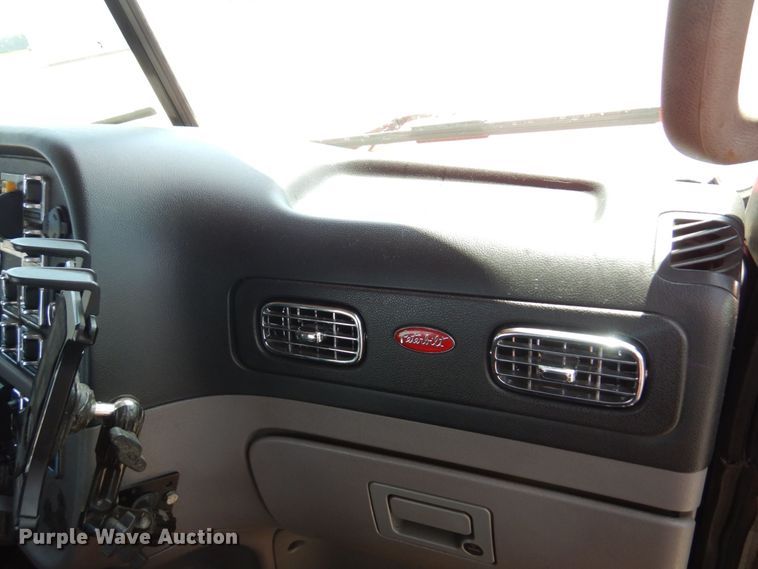 image for item MF9722 2012 Peterbilt 388  semi truck