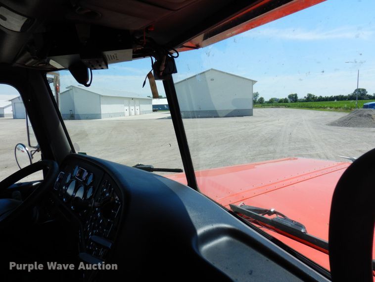 image for item MF9722 2012 Peterbilt 388  semi truck