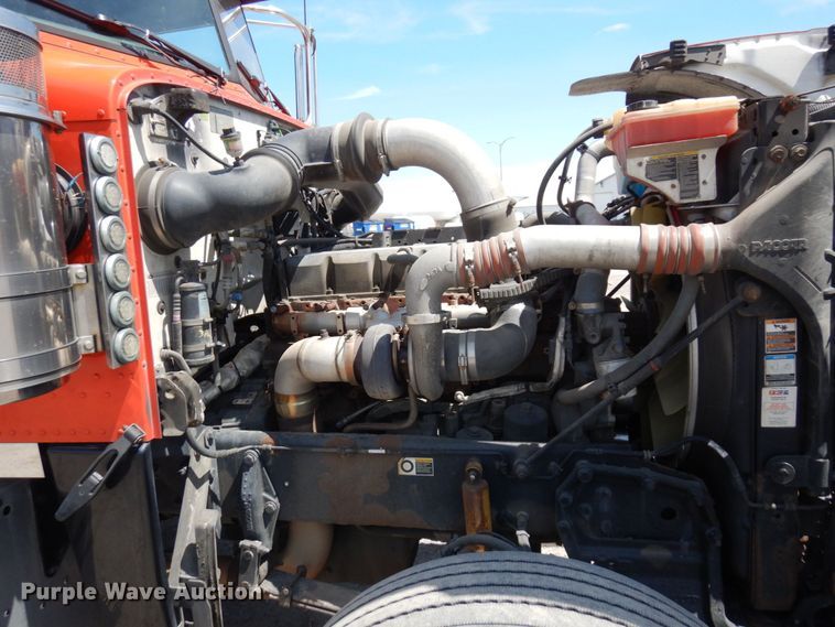 image for item MF9722 2012 Peterbilt 388  semi truck