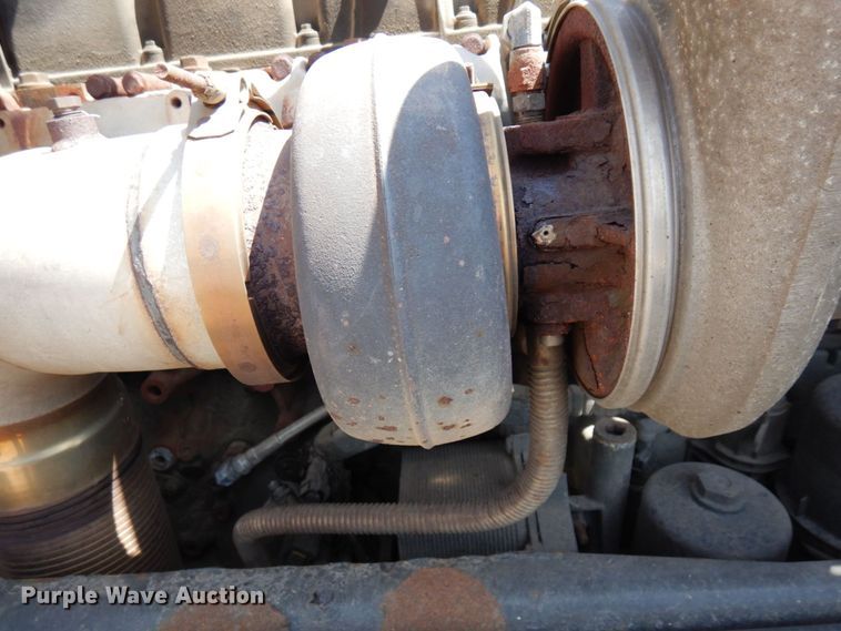 image for item MF9722 2012 Peterbilt 388  semi truck