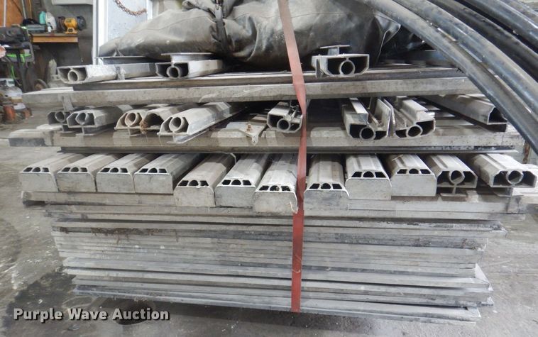 image for item MU9715 Sturdy-Lite  flatbed trailer side kit