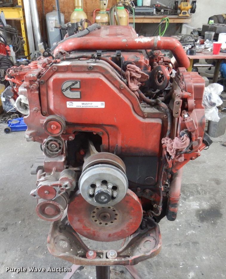 image for item MU9717 Cummins ISX15 450ST  engine