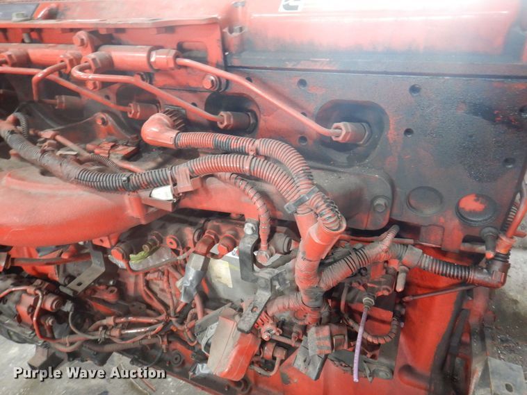 image for item MU9717 Cummins ISX15 450ST  engine