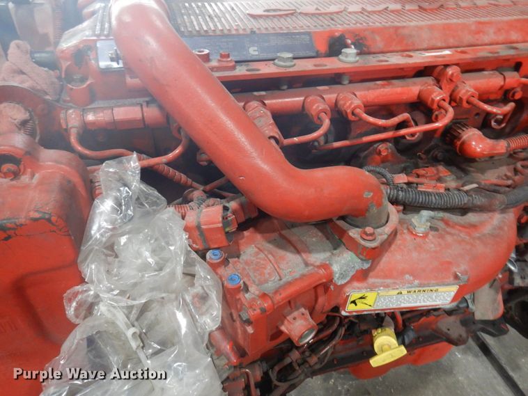 image for item MU9717 Cummins ISX15 450ST  engine
