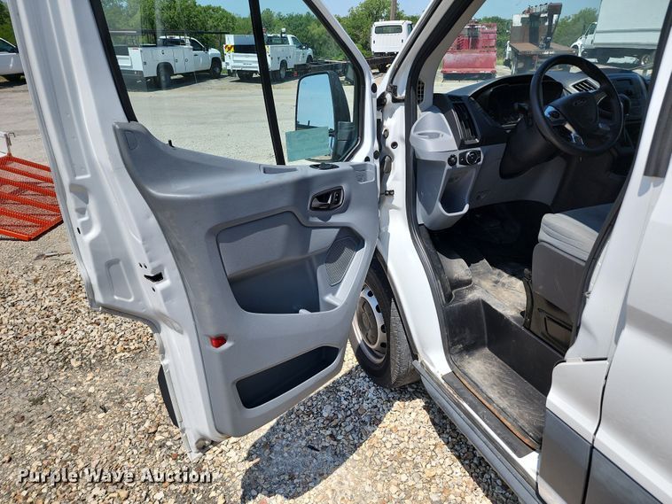 image for item DC6227 2016 Ford Transit  van