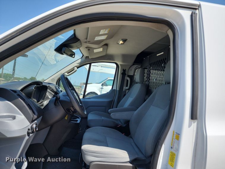 image for item DC6227 2016 Ford Transit  van